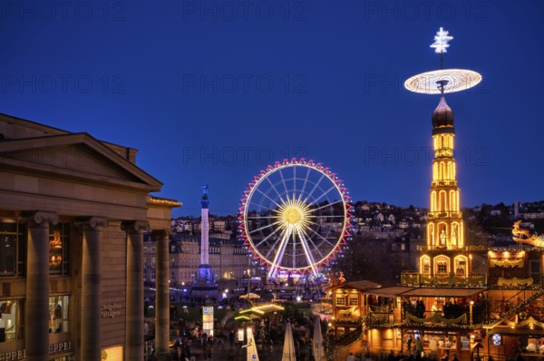 Christmas market with Christmas pyramid, Ferris wheel, New Palace, Jubilee Column, Concordia,