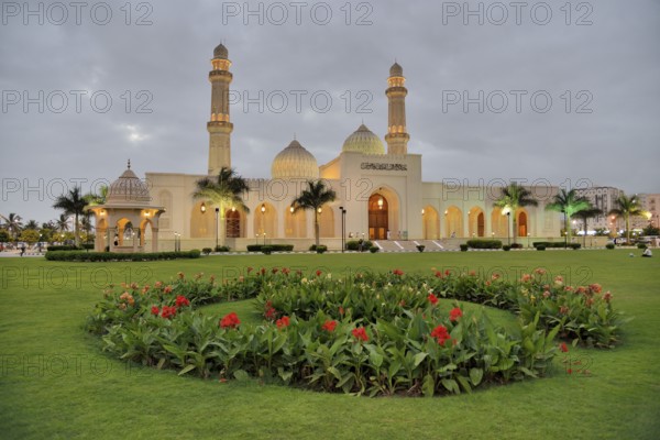 Sultan Qaboos Mosque at dusk, classical Medina architecture, Salalah, Orient, Oman, Asia