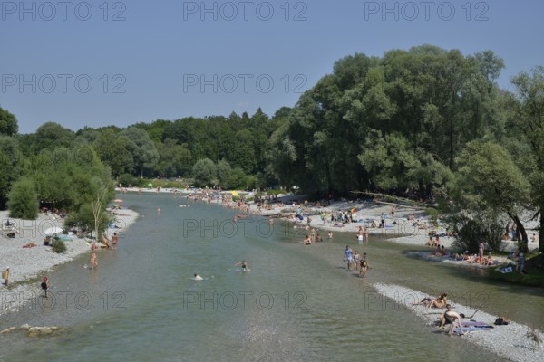 Bathers at the Flaucher, Isar, Thalkirchen, Munich, Upper Bavaria, Bavaria, Germany, Europe