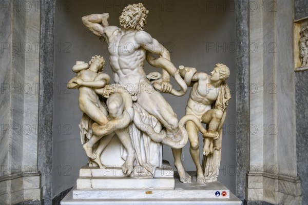 Photo with detail without base Frontal view of original antique marble sculpture Laocoon Group