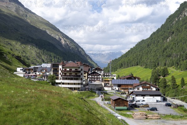 Mountaineering village Vent in the Alps, Ötztal, Tyrol, Austria, Europe