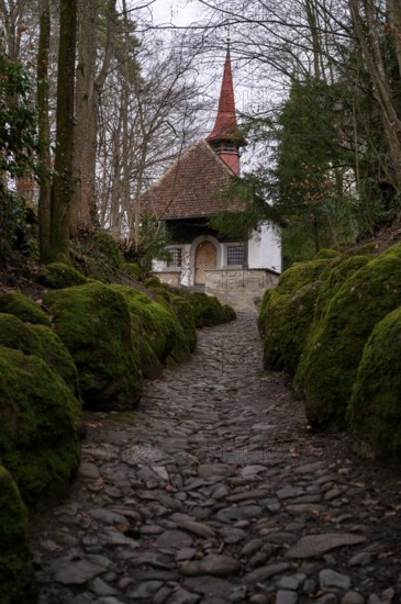 Tell's Chapel Hohle Gasse, artificial hollow path between Immensee and Küssnacht am Rigi SZ, drama