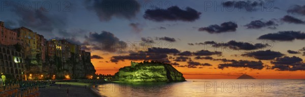 Panorama on the beach Lido Le Roccette Club Tropea with the old town of Tropea perched on rocks of