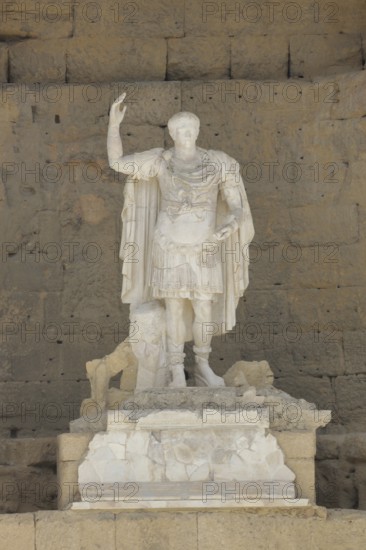 Augustus statue, Roman, emperor, sculpture, antique, Roman period, UNESCO, Roman theatre, Orange,