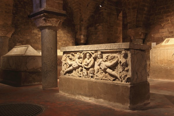 City of Palermo, the Cathedral Maria Santissima Assunta, sarcophagus in the crypt, Urna Romana,