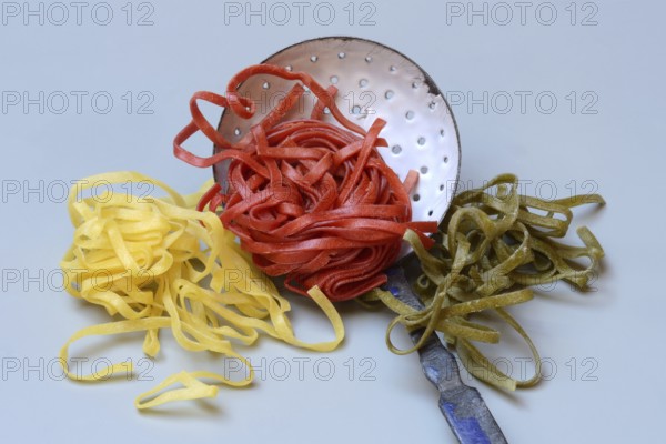 Tagliatelle tricolore, Italian pasta with sieve ladle, pasta, pasta type