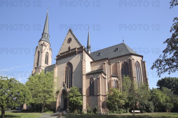 Neo-Gothic, St. Mauritius Church, Schwanheim, Main, Frankfurt, Hesse, Germany, Europe