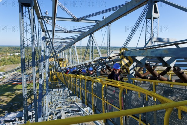 Overburden conveyor bridge F60