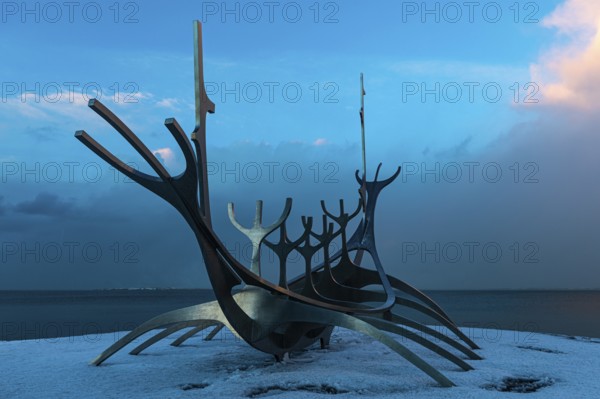 Viking Ship Sculpture at Sunset, Sun Voyager, Reykjavik, Reykjanes Peninsula, Sudurnes, Iceland,