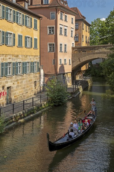 Gondolier, boat, Ludwig-Danube-Main Canal, houses, Bamberg, Upper Franconia, Bavaria, Germany,