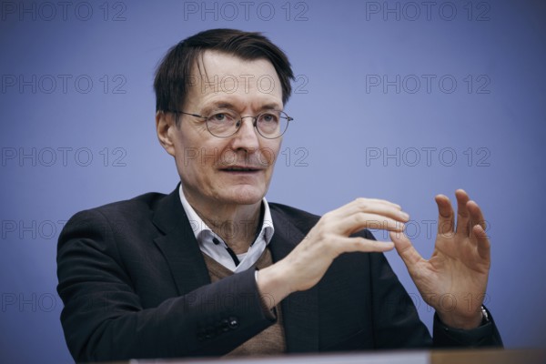 Karl Lauterbach (SPD), Federal Minister of Health, speaking at a federal press conference on the