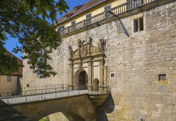 Portal, gate, round arch, bridge, stone figures, coat of arms, relief, decoration, Hohentübingen