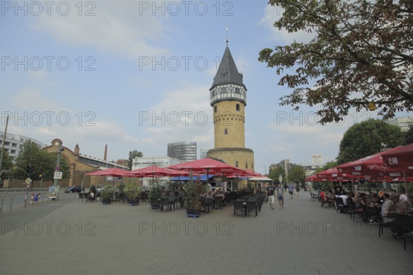 Bockenheimer Warte with street pub, Bockenheim, Main, Frankfurt, Hesse, Germany, Europe