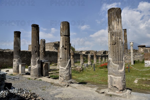 Columns, ancient city of Pompeii, Campania, Italy, Europe