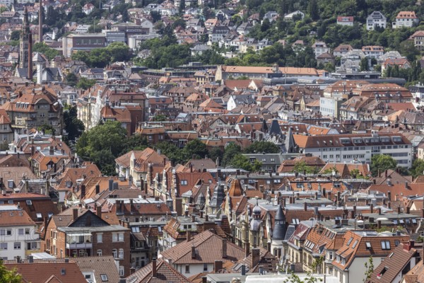 City view of Stuttgart. View of the roofs and facades of Stuttgart-Süd with Liststraße and
