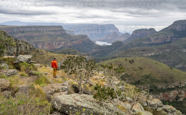 Tourist at Lowveld Viewpoint, View of the Blyde RIver Gorge, Canyon landscape, Blyde River Canyon,