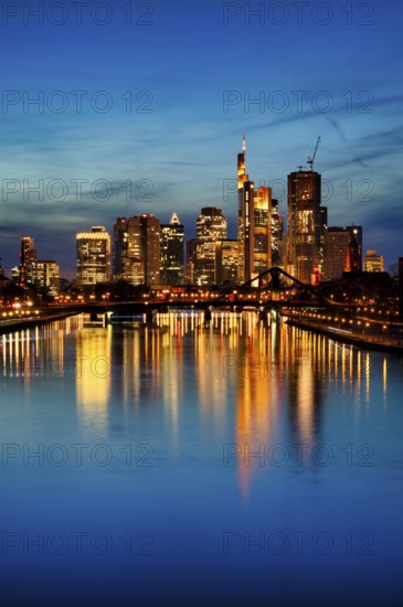 Twilight shot, skyline, banking district, financial district, Taunus Tower, Tower 185, Commerzbank,