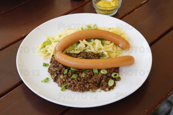 Swabian cuisine, traditional cuisine, home cooking, typical Swabian, hearty, lentils with spaetzle