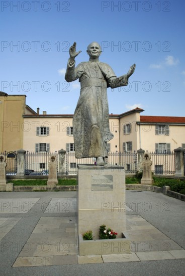 Monument to Pope John Paul II, in front of Basilica Notre-Dame de Fourviere, Lyon, Rhone-Alpes,