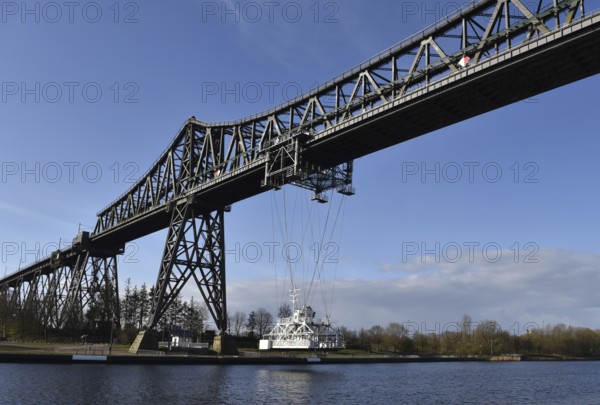 Rendsburg floating ferry at the Rendsburg High Bridge over the Kiel Canal, Schleswig-Holstein,