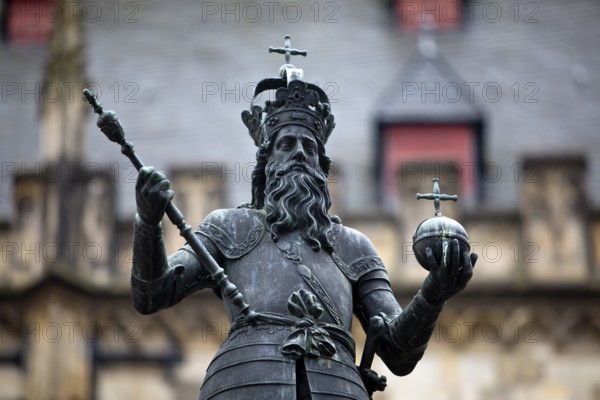 Charlemagne Fountain Monument, Charlemagne Fountain in front of the Town Hall, Old Town, Aachen,