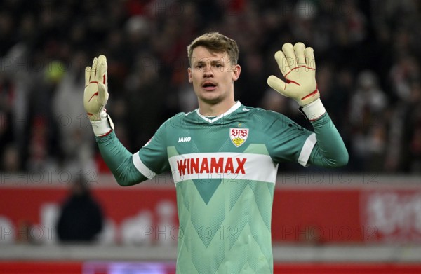 Goalkeeper Alexander Nübel VfB Stuttgart (33) Gesture Gesture MHPArena, MHP Arena Stuttgart,