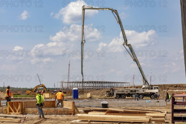 Marshall, Michigan, Construction of Ford's electric vehicle battery plant at its BlueOval Battery
