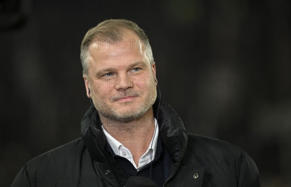 Chief Sports Officer Fabian Wohlgemuth VfB Stuttgart Portrait MHPArena, MHP Arena Stuttgart,