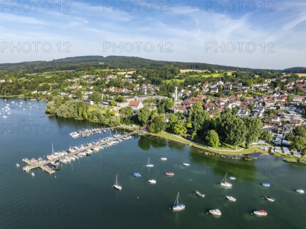 Aerial view of the municipality of Gaienhofen on the south side of the Höri peninsula with the