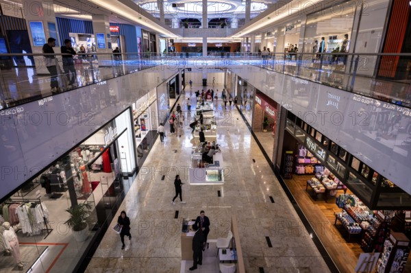 Interior view, multi-storey Nakheel Luxury Shopping Mall, Palm Jumeirah luxury shopping centre,