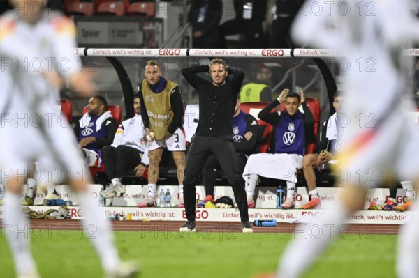 National coach coach Julian Nagelsmann GER disappointed on the sidelines, gesture, gesture,
