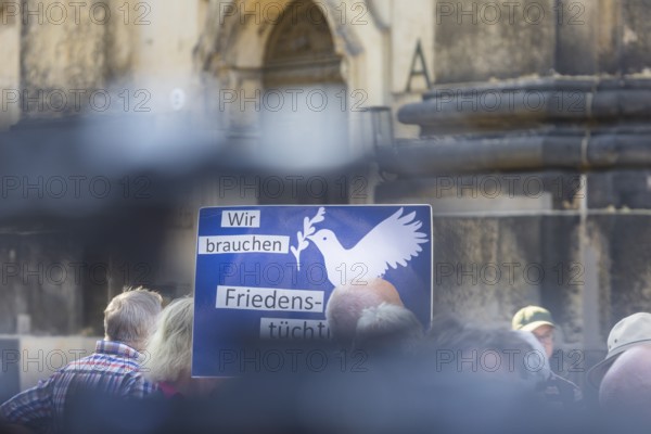 Election campaign event of the Sahra Wagenknecht BSW alliance, on Dresden's Schlossplatz.