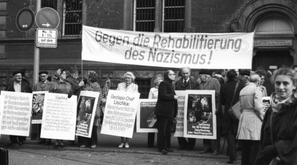 French Jews and German Nazi victims demonstrated for a conviction of the former head of the Gestapo