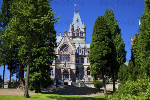 Drachenburg, Drachenfels, Königswinter, Rhineland, North Rhine-Westphalia, Germany, Europe