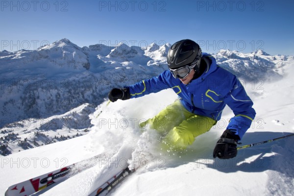 Freeriding in the snow, Salzburg, Austria, Großglockner, Austria, Europe