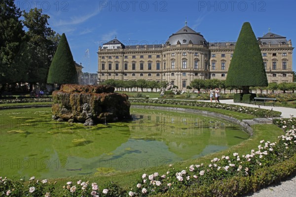 Palace Park, Fountain, Residence, Würzburg, Bavaria, Germany, Europe