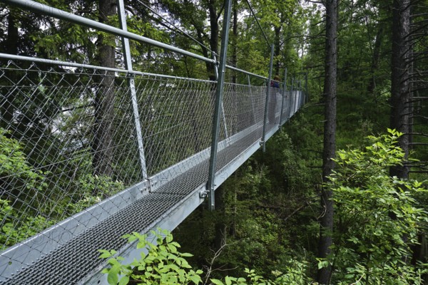 Suspension bridge over the moat of the Oberhohenberg ruins, Swabian Alb near Schömberg-Schörzingen,