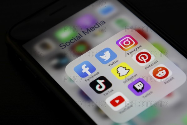 Social media icon, detailed view of a smartphone with social media apps, Facebook, Twitter,