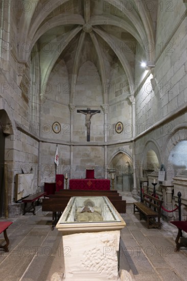 Interior view, Capela dos Reis, Cathedral (Se de Braga), Braga, Portugal, Europe