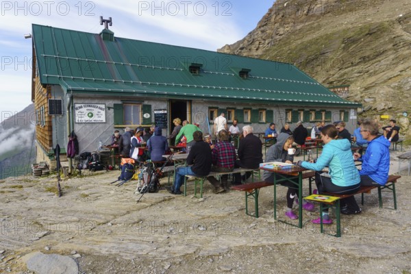 Heinrich-Schwaiger-Haus, mountain hut of the Munich section of the German Alpine Club on the Großes