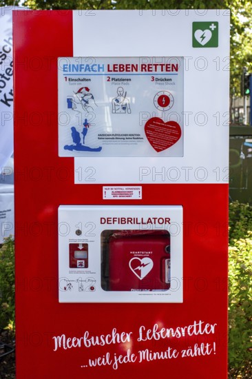AED (automated external defibrillator) or lay defibrillator, Meerbusch, North Rhine-Westphalia,