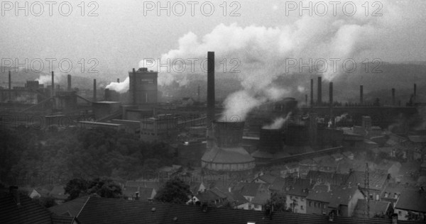 The town of Neunkirchen was dominated by industrial dirt and the Neunkircher Eisenwerke on 02.08.
