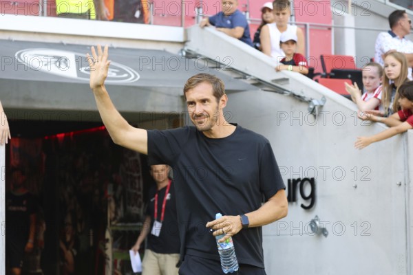 Coach Julian Schuster (SC Freiburg) at the football test match: SC Freiburg, AC Florence