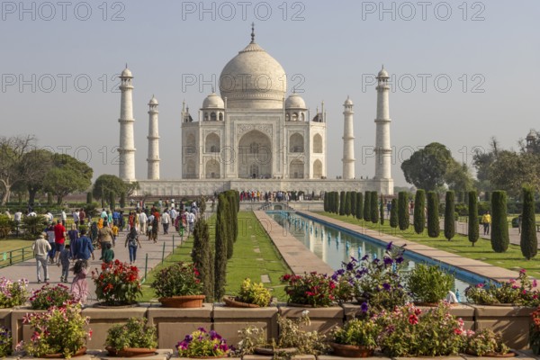 Taj Mahal, the mausoleum built for Mumtaz Mahal by her husband, the Mughal emperor, Shah Jahan. A