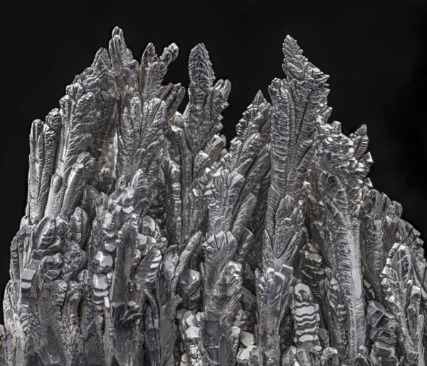 Elemental Magnesium Metal