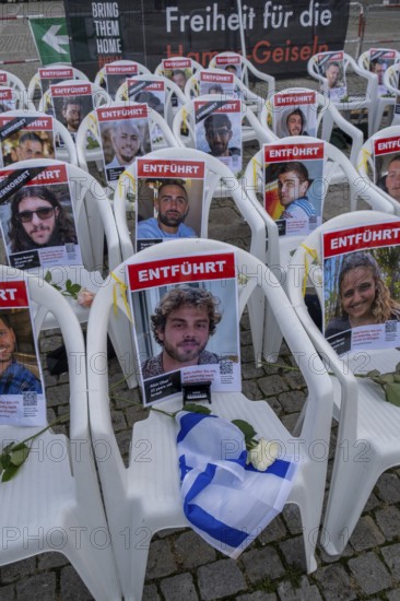 Germany, Berlin, 07.10.2024, Bebelplatz, commemoration of Hamas terror on 7 October 2023, empty