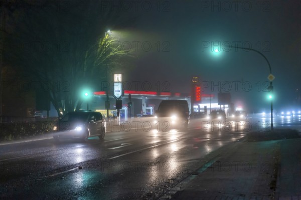 Crossing at night in green phase
