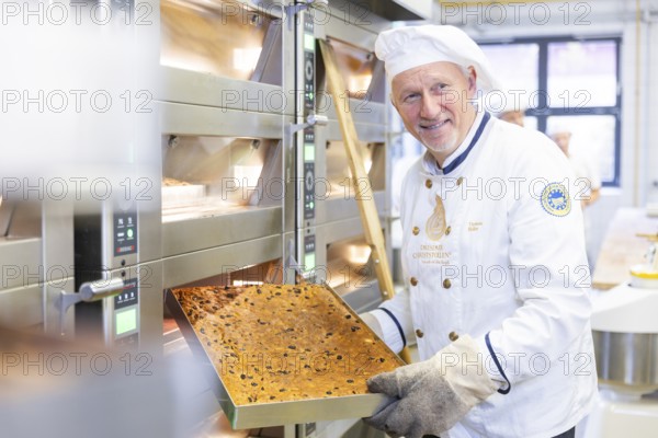 The Schutzverband Dresdner Stollen e. V. is starting intensive preparations for this year's Stollen