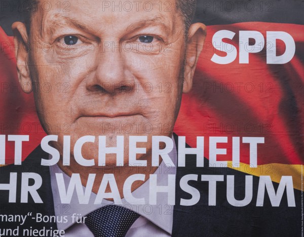 Election poster of the SPD for the federal election on 23 February 2025 with a portrait of Federal