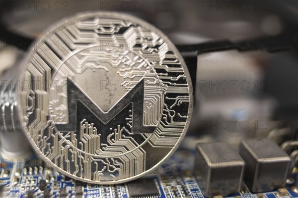 Asic miners digging for monero xmr cryptocurrency